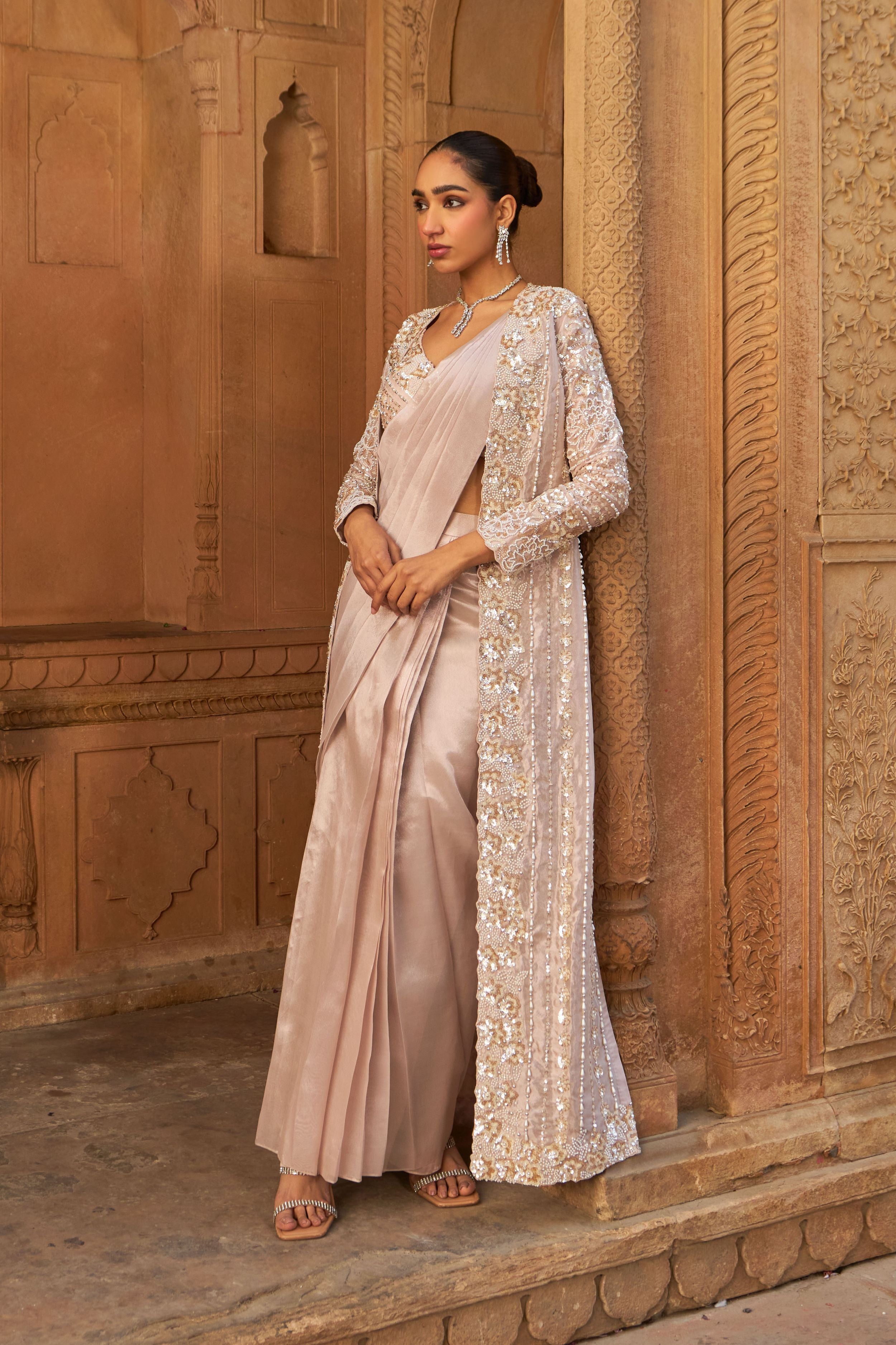 JASHNAA-E-BAHAAR CAPE SAREE SET