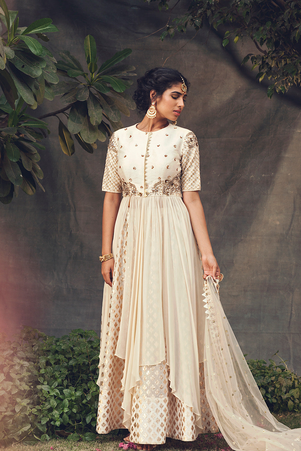 Buy Embroidered Ivory Drape Lehenga Set | Nidhika Shekhar