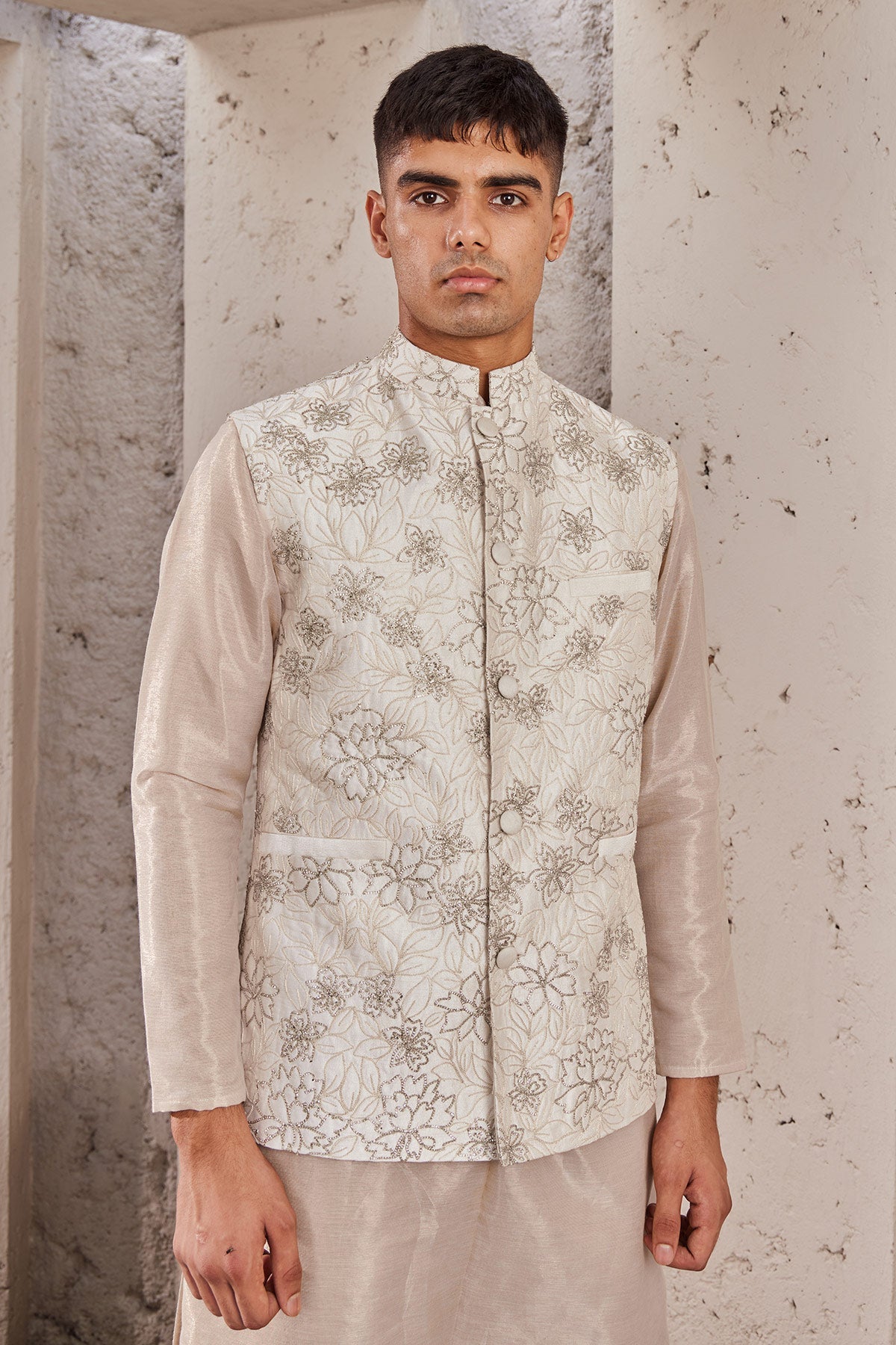 Men's Designer Ivory Kurta-Bandi Set