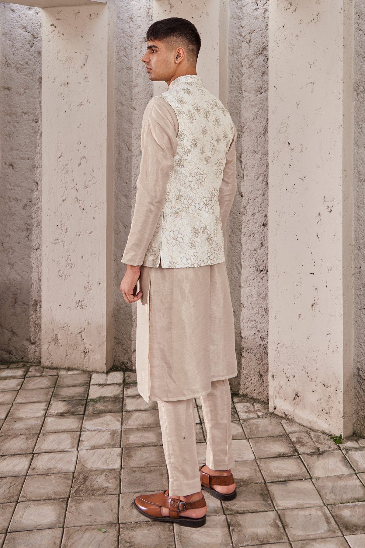 Men's Designer Ivory Kurta-Bandi Set