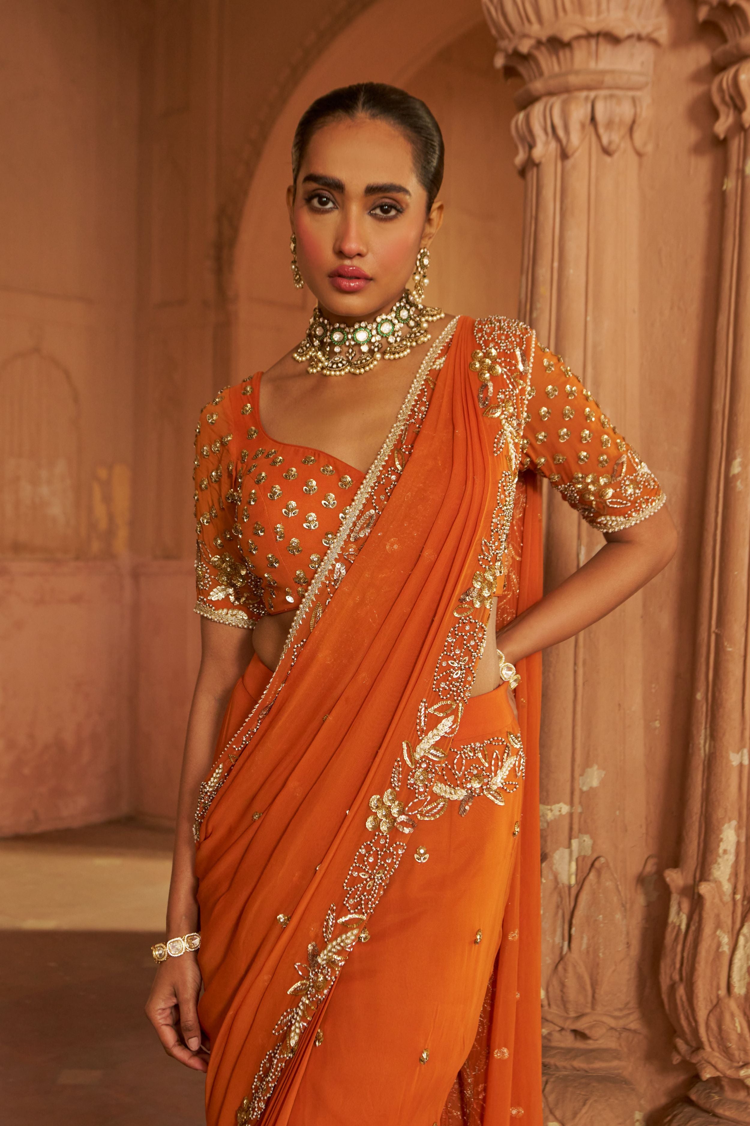 JASHNAA-E- UTSAV SAREE SET