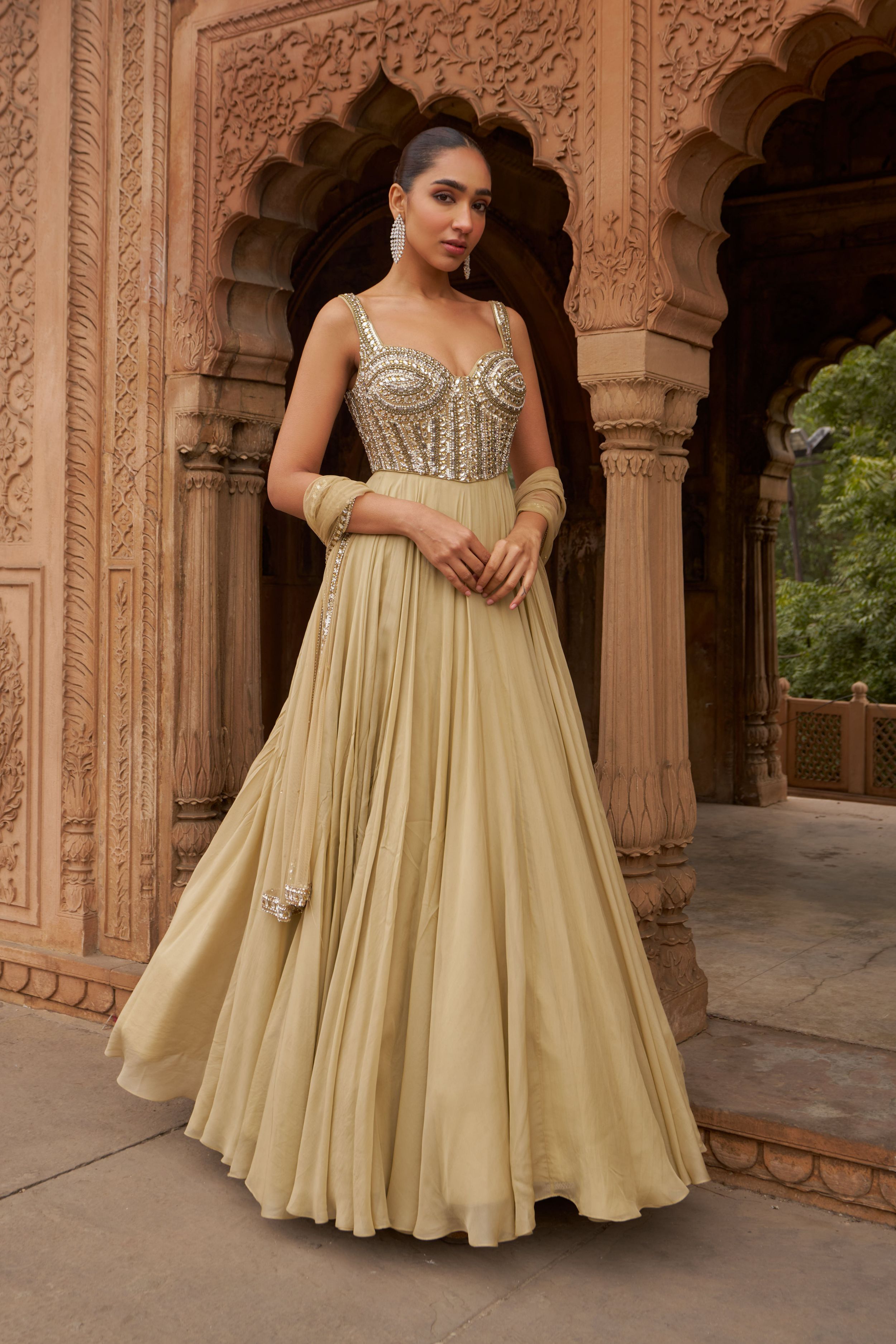 JASHNAA SUNHERI GOWN