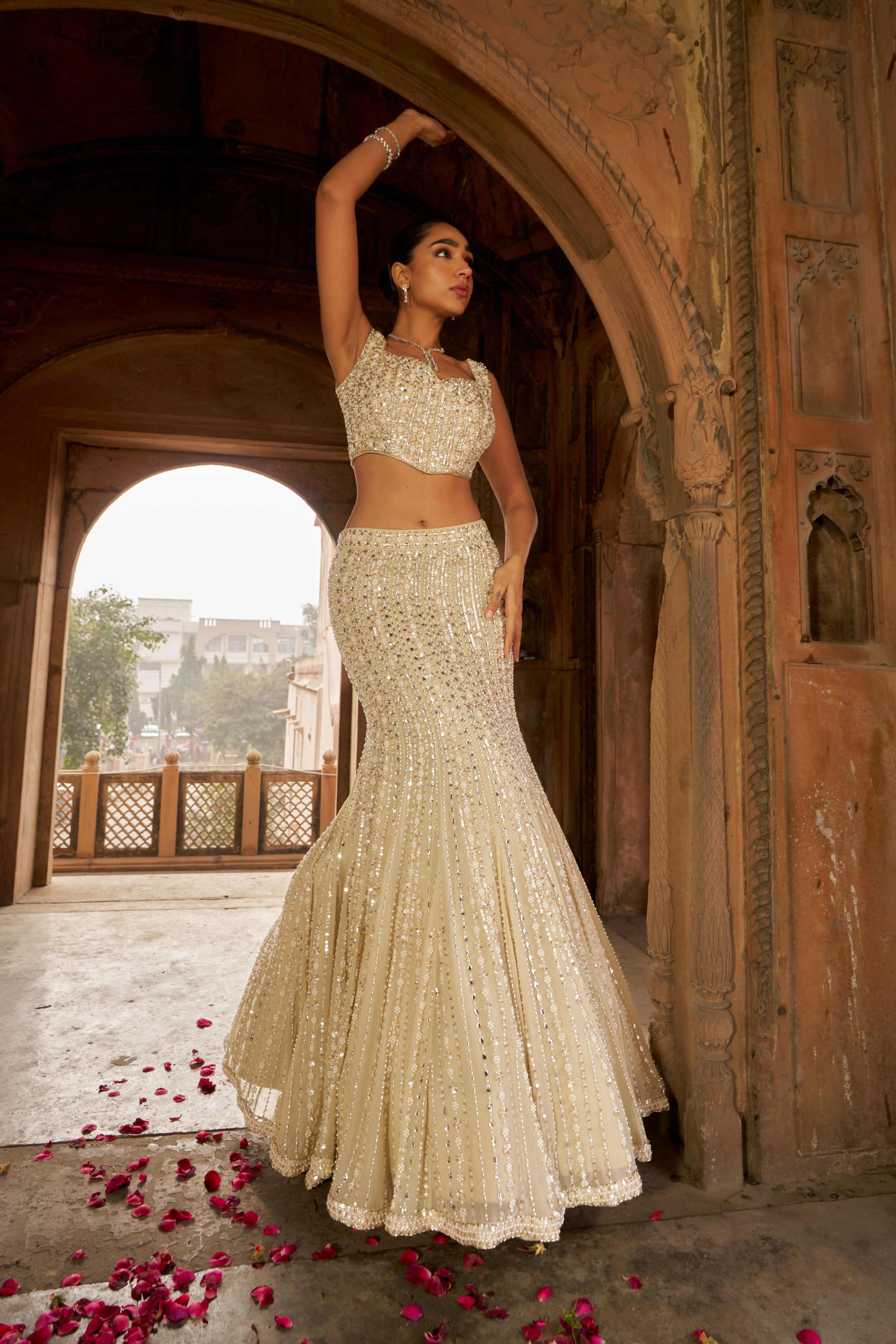 JASHNA-E-DILL LEHENGA SET