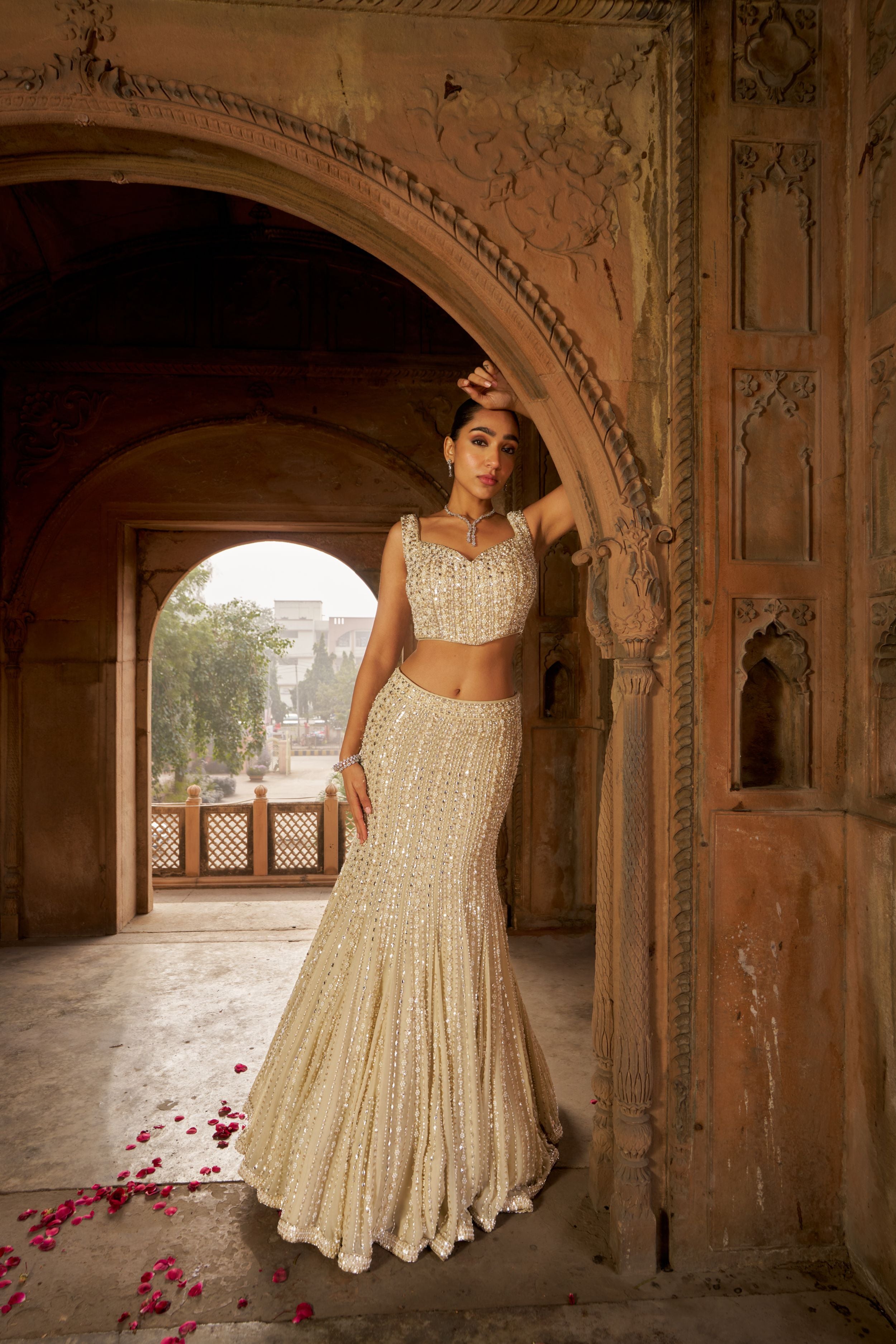 JASHNA-E-DILL LEHENGA SET