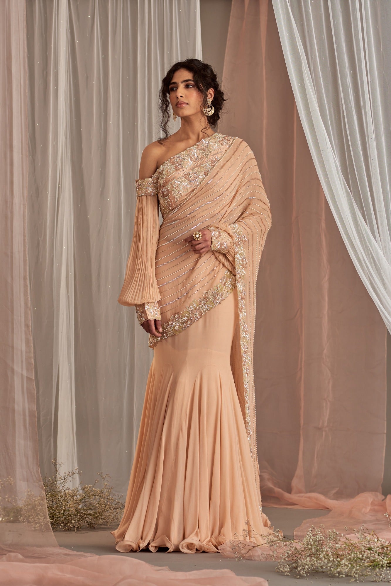 Salmon Pink Fish Cut Embroidered Saree Set